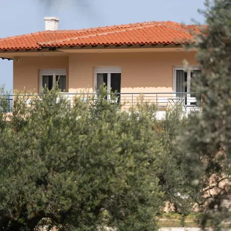 Les Oliviers - & Vourvourou