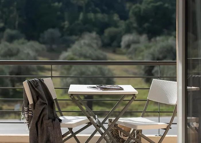 Les Oliviers - & * Vourvourou