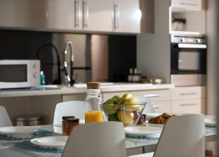 Les Oliviers - & Vourvourou