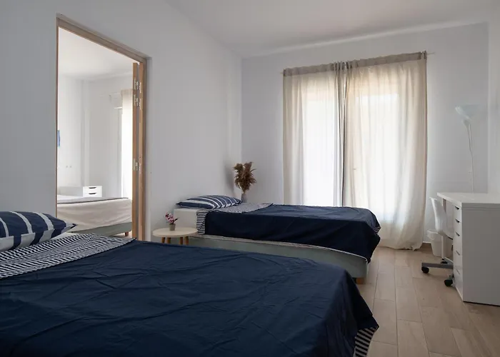 Les Oliviers - & 沃尔沃罗