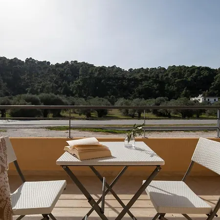 Les Oliviers - & شقة *